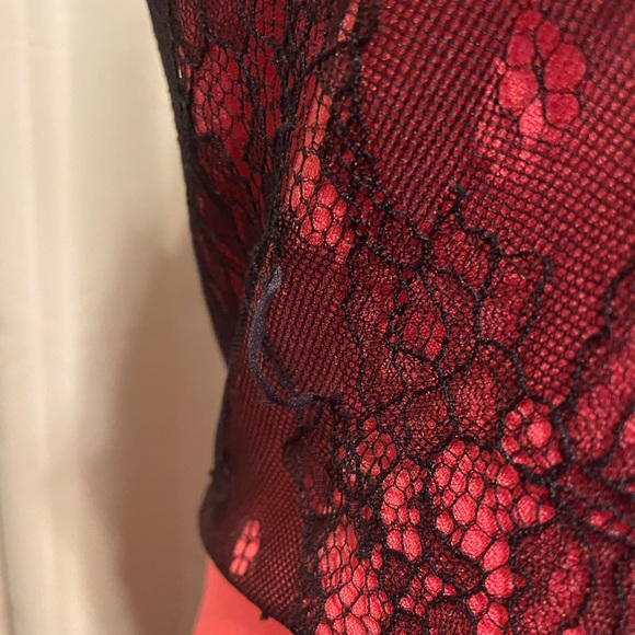 Betsy Johnson size 6 women’s dress. - Picture 9 of 10